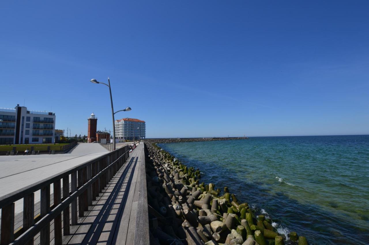 Darlowko Apartament Morski IV エクステリア 写真