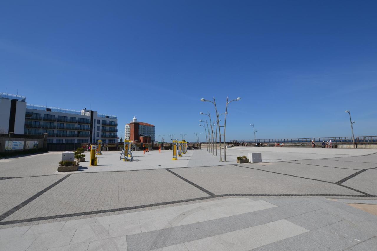 Darlowko Apartament Morski IV エクステリア 写真